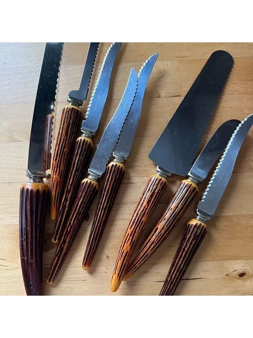 🌿E PARKER & SONS BAKELITE ANTLER KNIVES AND SERVING SET